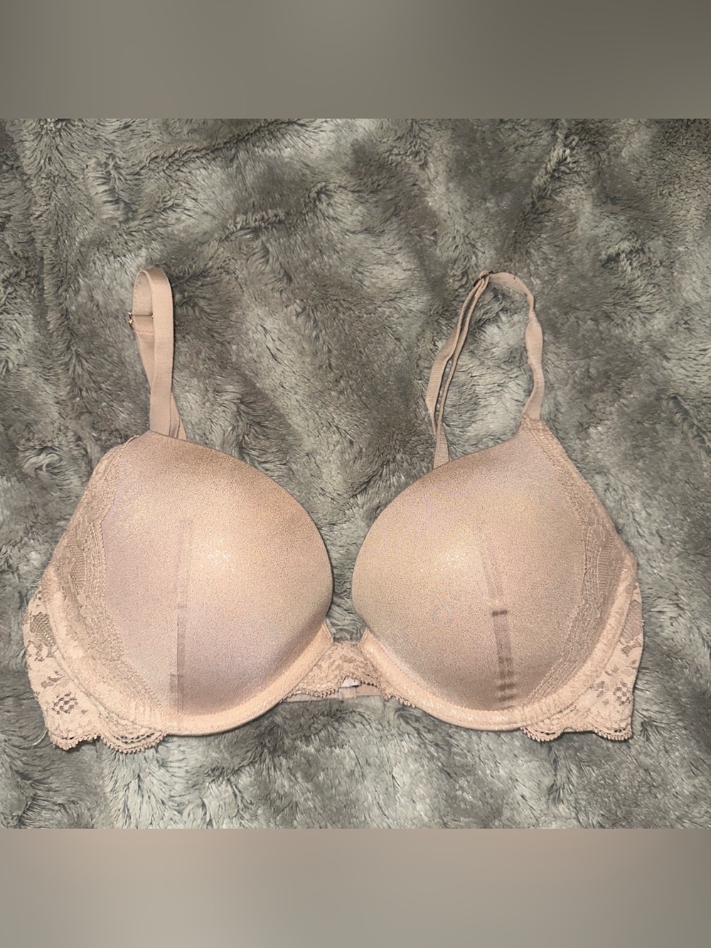 women’s 32c ‘Victoria’s Secret’ light pink/tan lace push up bra